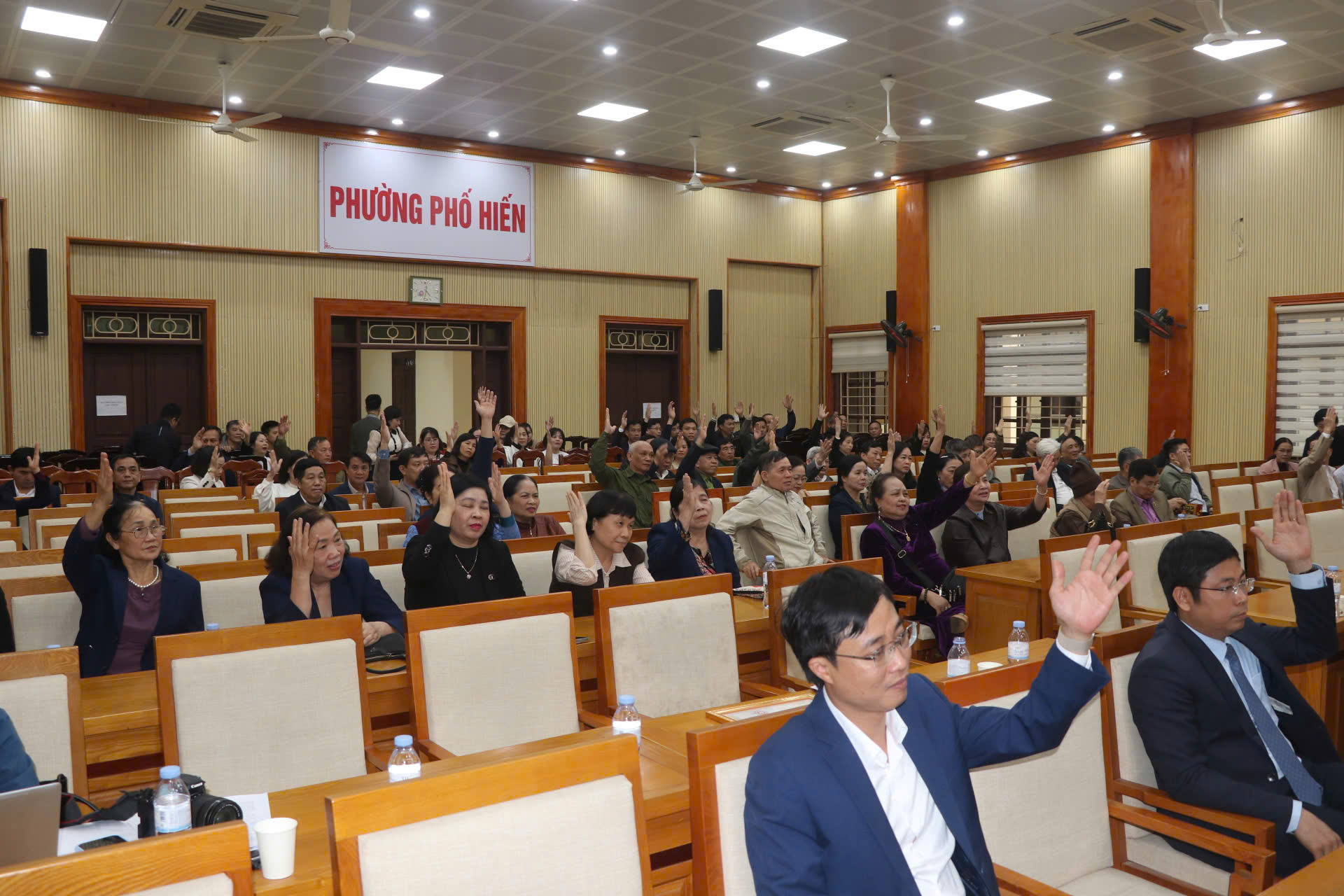 Kỳ họp thứ 5 – Kỳ họp chuyên đề và tổng kết HĐND phường Phố Hiến khoá I, nhiệm kì 2021 – 2026