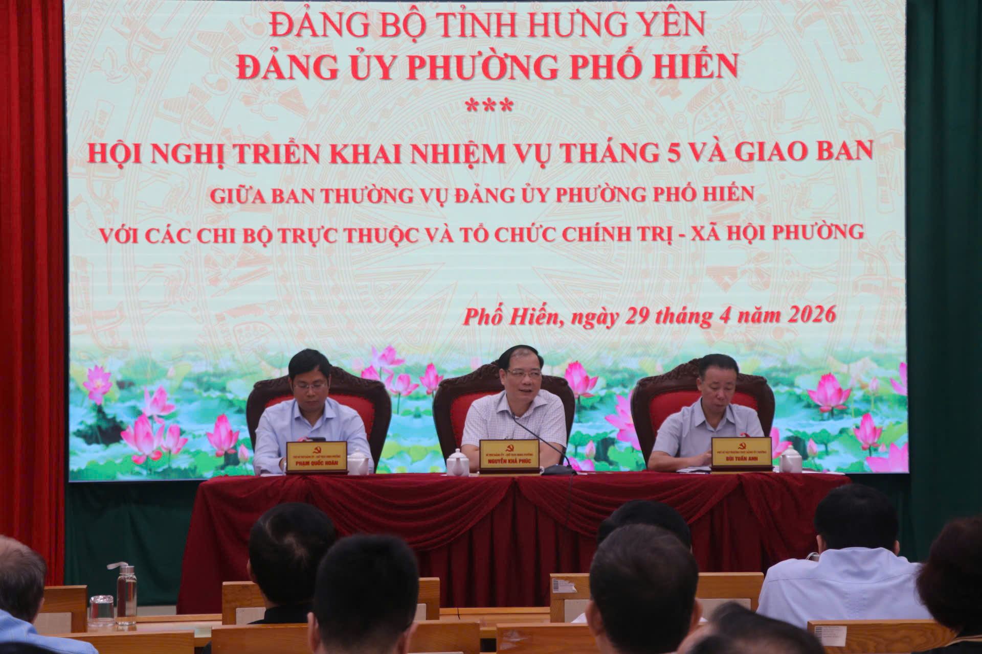 Phường Phố Hiến họp triển khai nhiệm vụ công tác tháng 5/2026