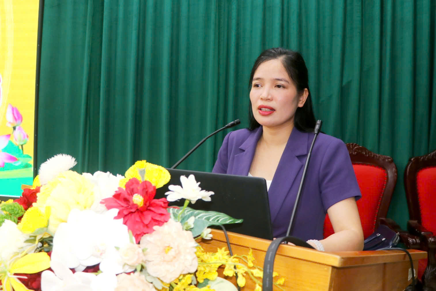Tập huấn công tác thi đua khen thưởng cho cán bộ 35 xã, phường