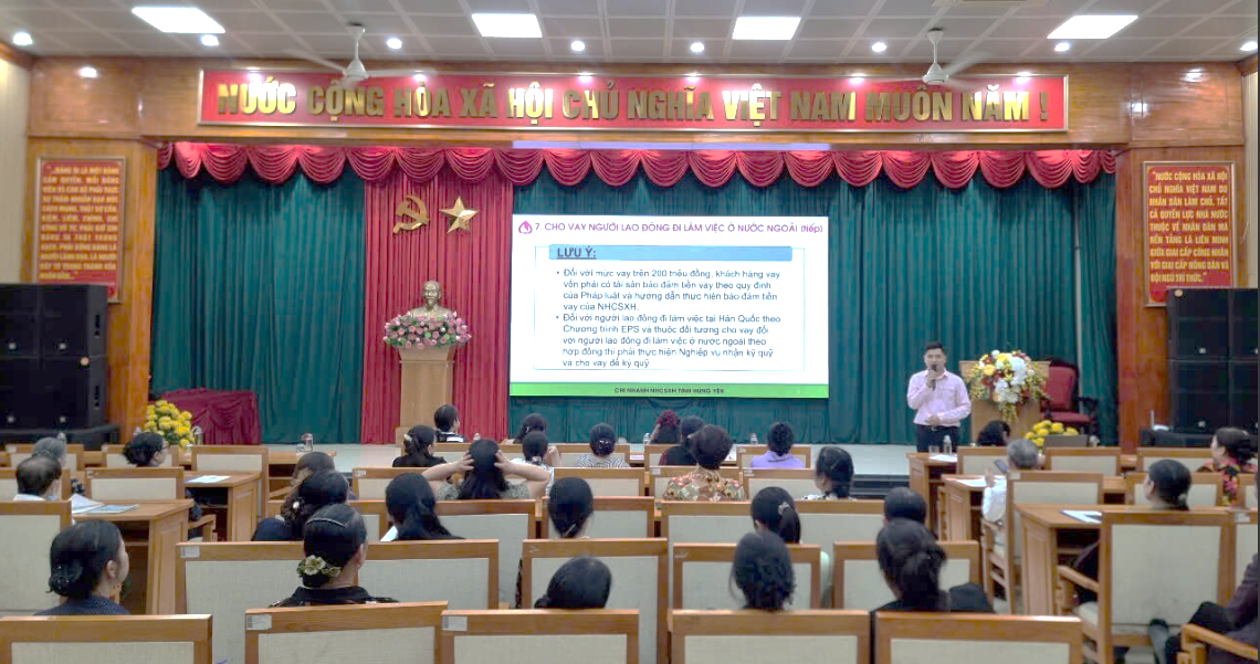 Ngân hàng Chính sách xã hội tỉnh Hưng Yên tập huấn đối với Ban quản lý Tổ Tiết kiệm và vay vốn trong thực hiện tín dụng chính sách xã hội