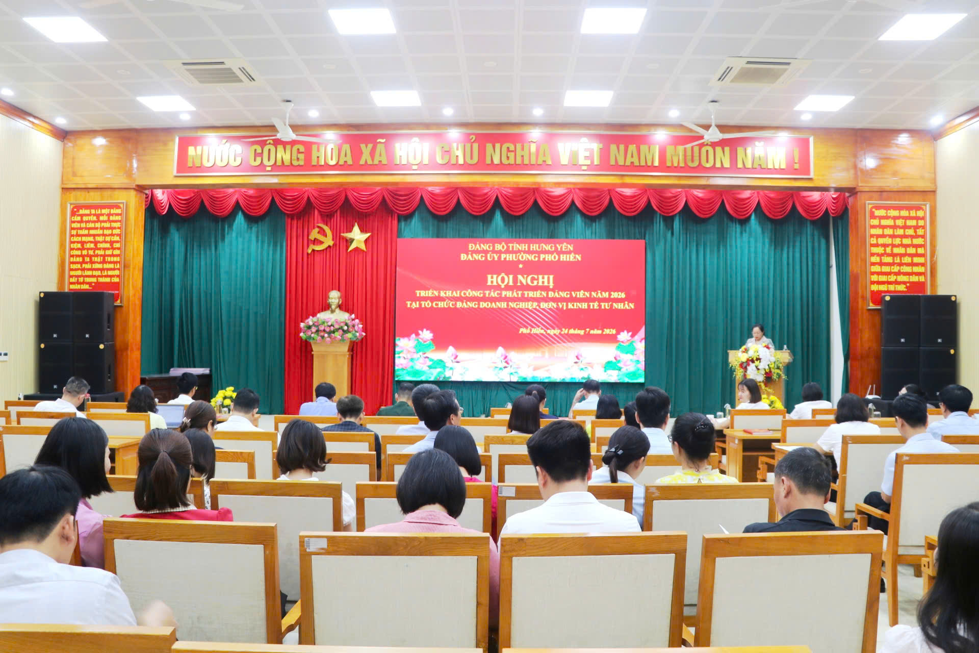 Phường Phố  Hiến triển khai công tác phát triển đảng viên trong khối doanh nghiệp và đơn vị kinh tế tư nhân