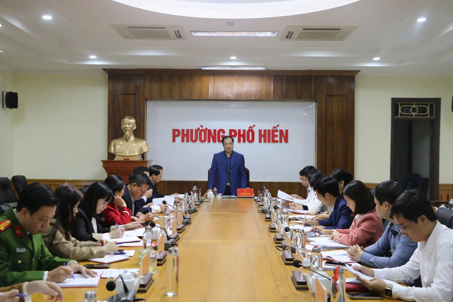 Hội nghị kiểm điểm, đánh giá tập thể Ban Thường vụ Đảng ủy, cá nhân đồng chí Bí thư, Phó Bí thư, các đồng chí Ủy viên Ban Thường vụ  Đảng ủy phường Phố Hiến năm 2025